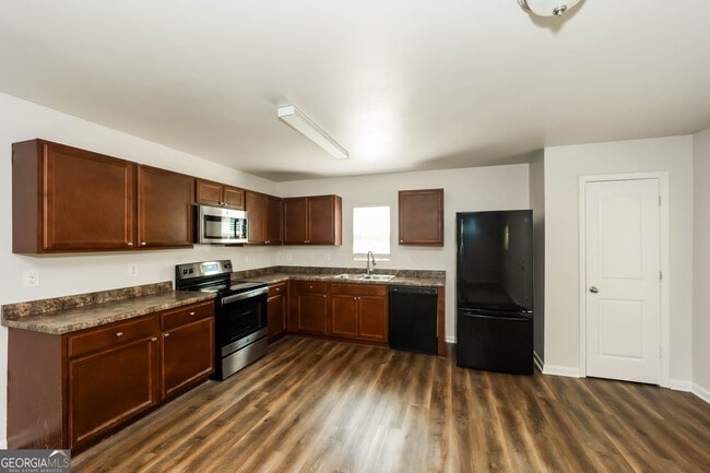 Foto del edificio - 306 Blackfoot Trail