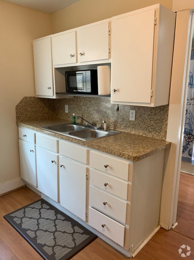 Townhomes For Rent in Galveston, TX 5 Townhouses