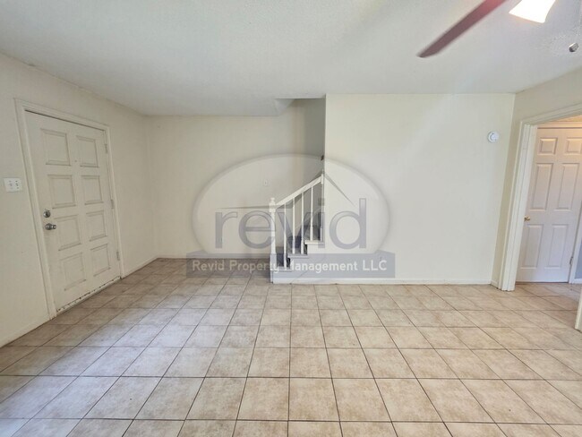 Building Photo - 2977 Stage Park Pl