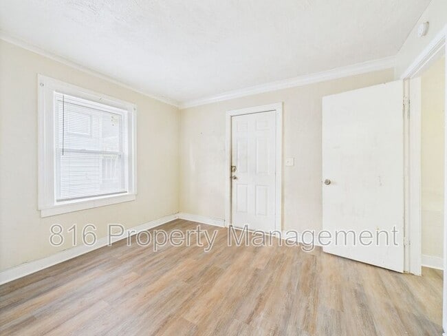 Building Photo - 3422 Cleveland Ave.