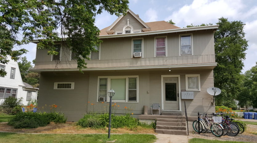 Foto principal - 520 E Main St