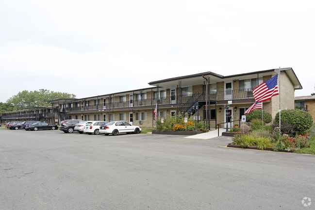 Foto del edificio - Briarwood Apartments