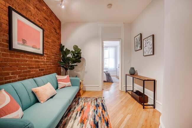 Foto del edificio - 709 Adams St