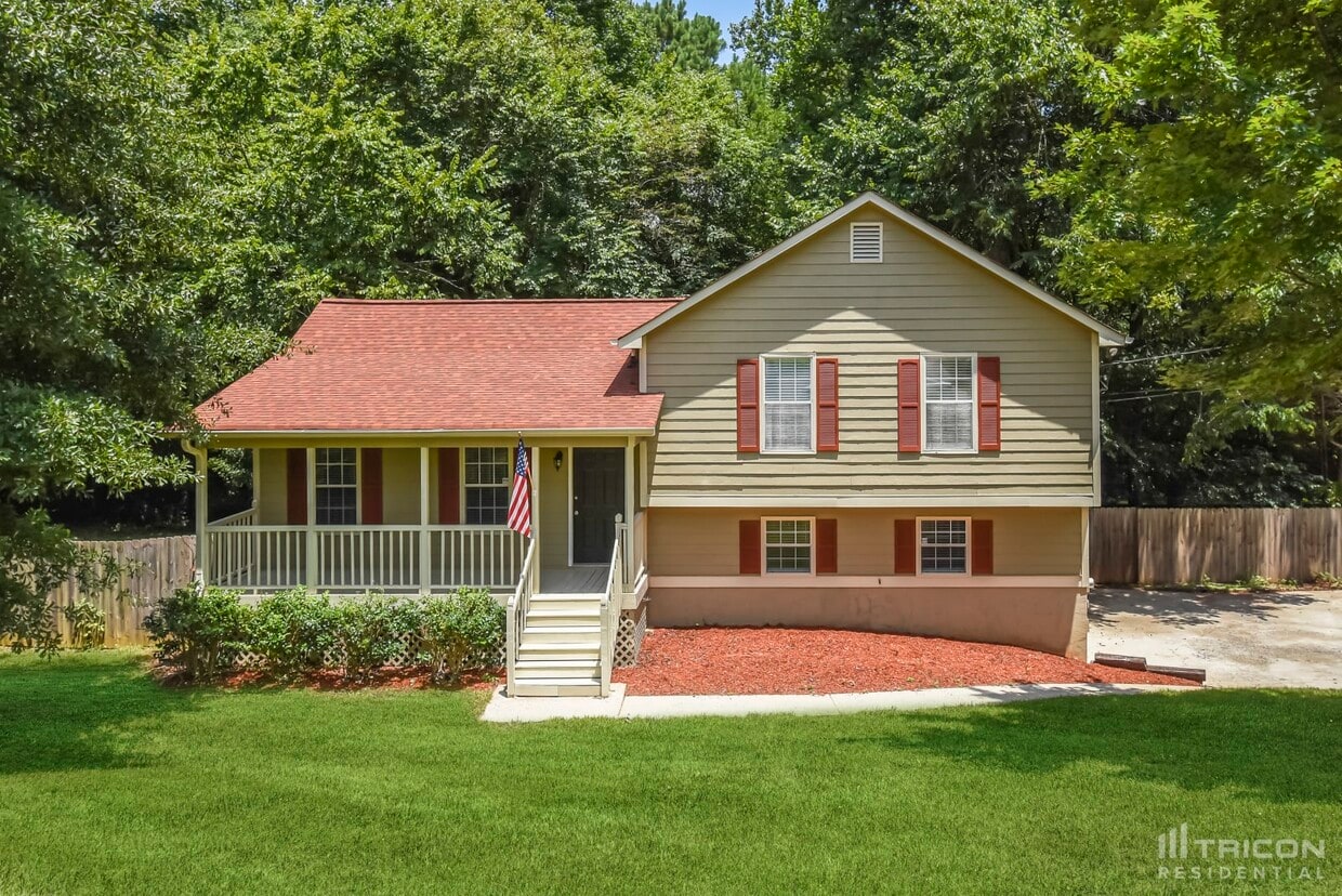 Primary Photo - 384 Thornbrooke Dr
