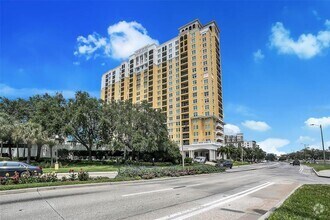 Building Photo - 345 Bayshore Blvd