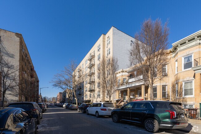 Foto del edificio - 2021 84th St
