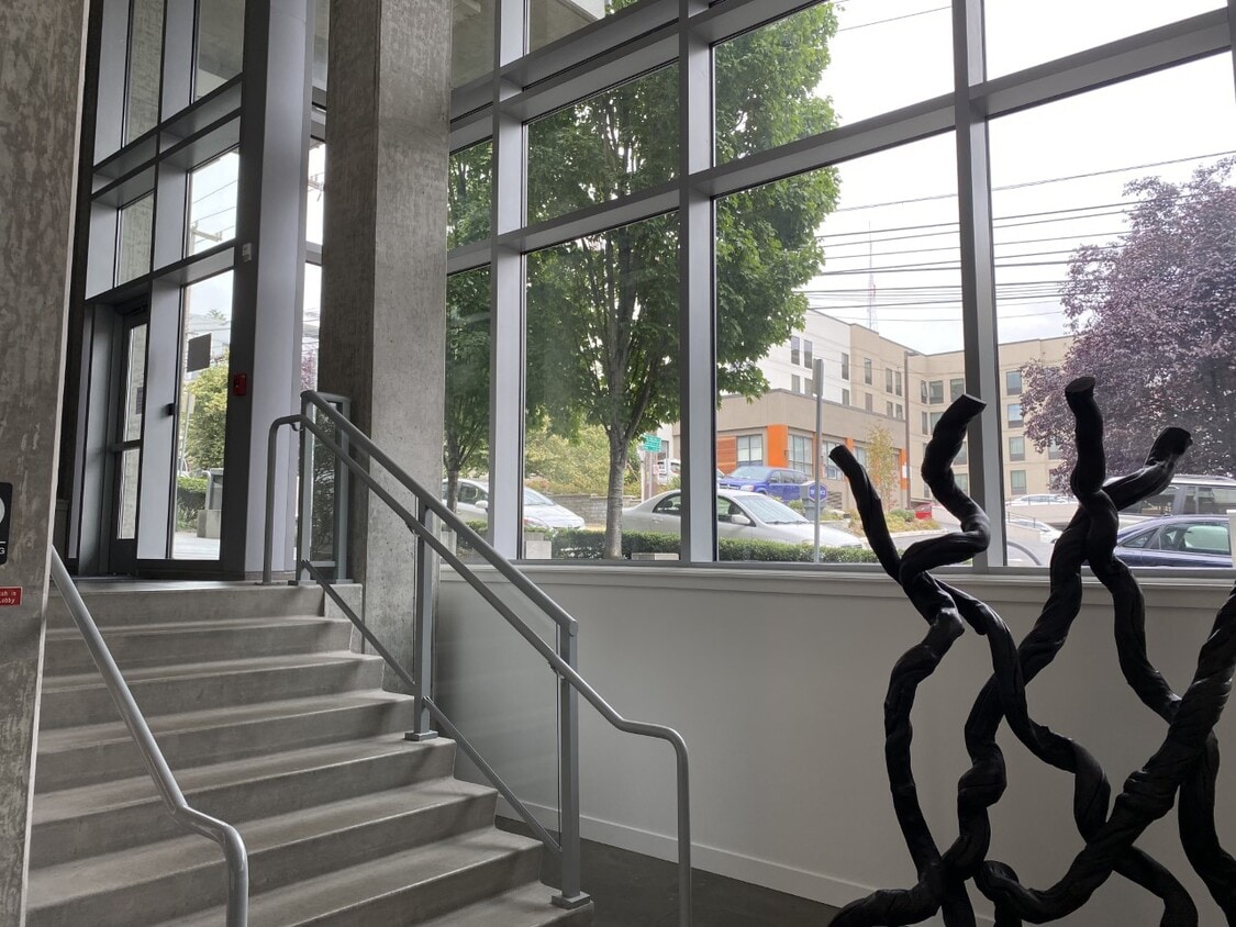 Photo - 501 Roy St (Seattle, WA)