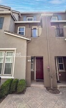 Building Photo - 69 Ede Ln
