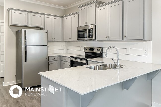 Foto del edificio - 172 Creek Run Way