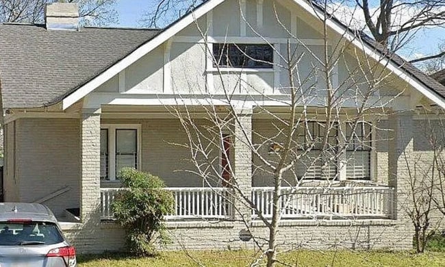 Building Photo - 1386 Athens Ave SW