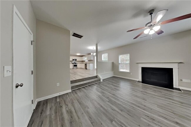 Building Photo - 4598 Ash Tree St SW