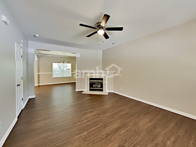 Building Photo - 8104 Nikki Cole Dr