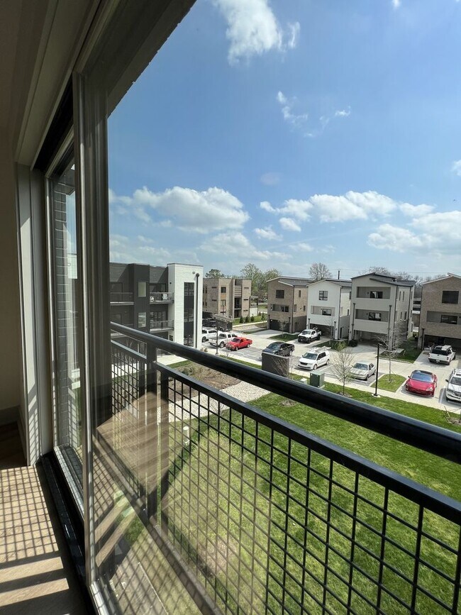 Foto del edificio - Top floor WEHO condo in new development