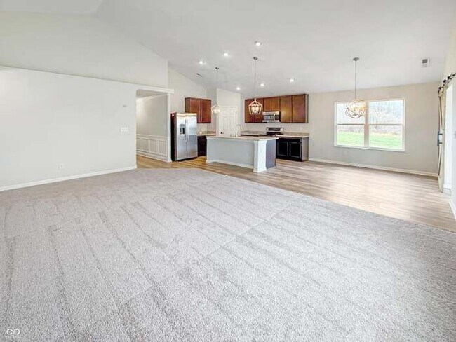 Foto del edificio - 2427 Ross Common Ct