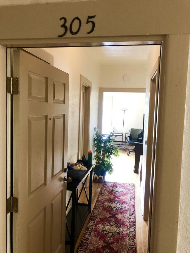 Foto del edificio - Snyder/Duke Apts - 1 bedroom
