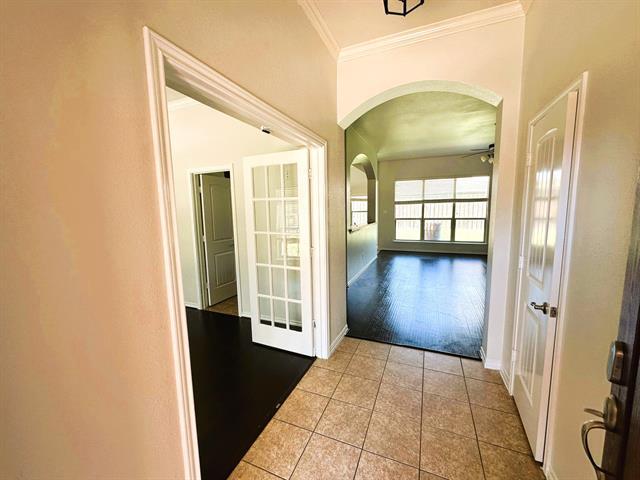 Foto del edificio - 1615 Nestledown Dr