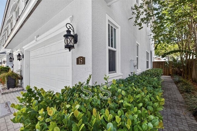 Foto del edificio - 15 NE 20th Ave