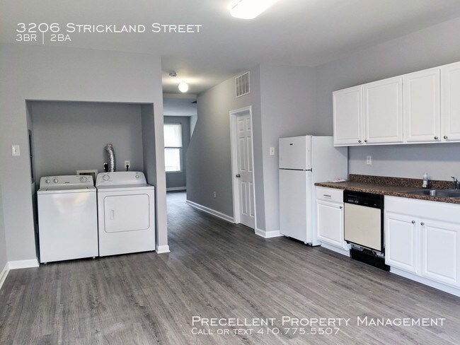 Foto del edificio - 3206 Strickland St
