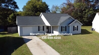 Building Photo - 2806 Pleasant Garden Rd