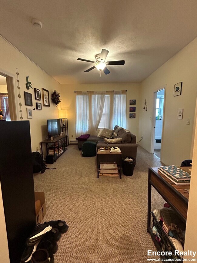 Building Photo - 111 Norway St