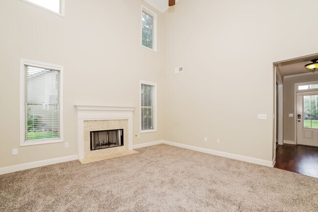 Building Photo - 42 Plum Blossom Ln