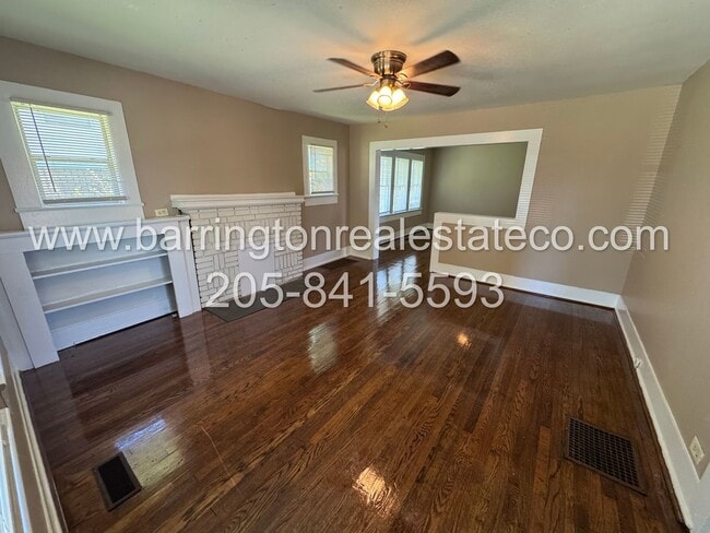 Building Photo - 1731 Mountain Dr