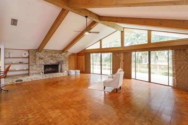 Building Photo - 8728 FL-33