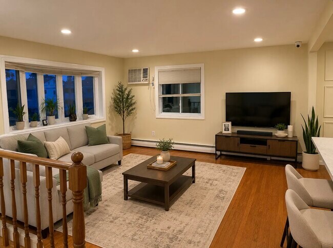 Foto del edificio - 289 Great East Neck Rd
