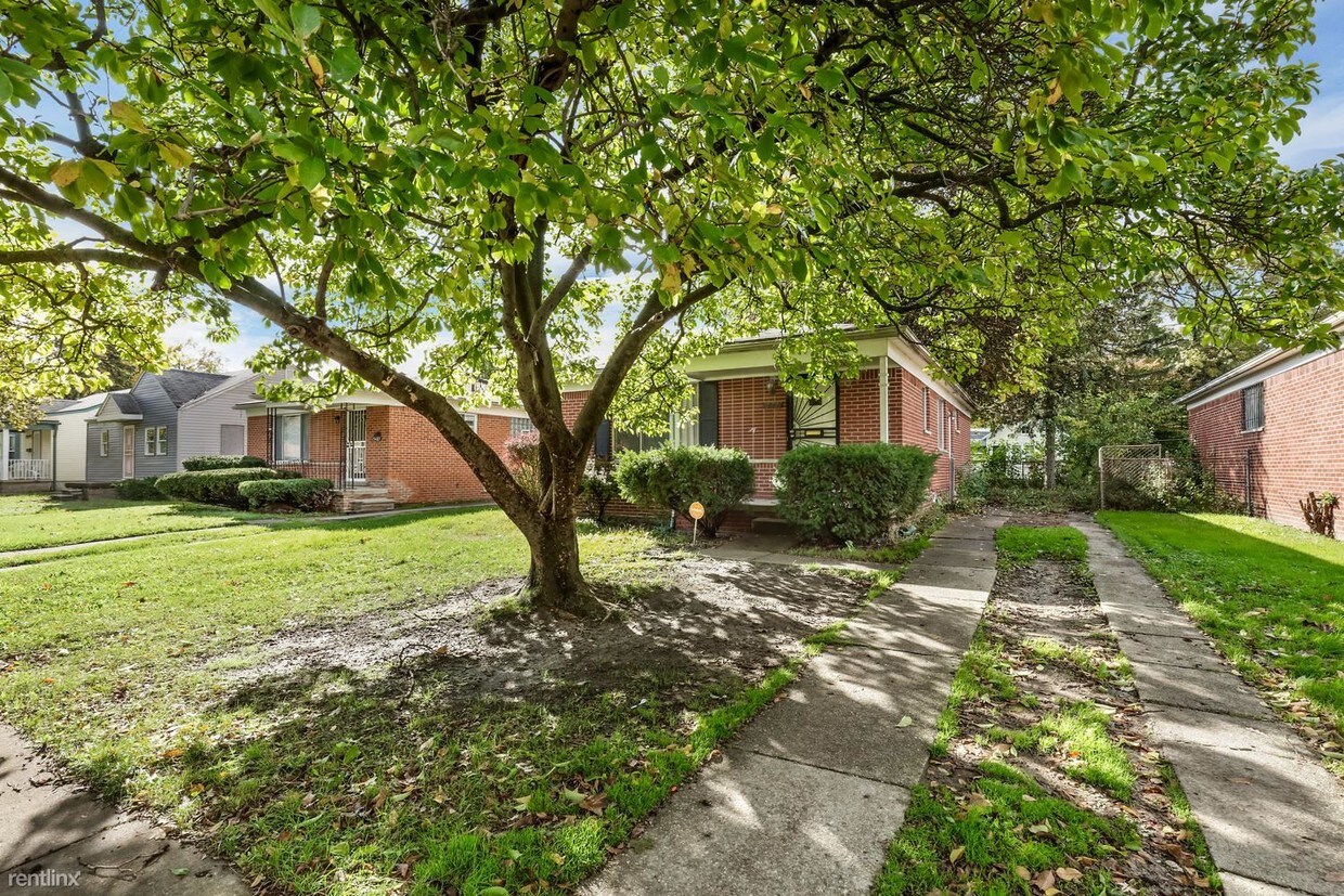 15493 Plainview Ave, Detroit, MI 48223 House Rental in Detroit, MI