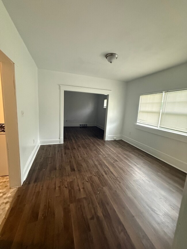 Photo - 13402 Caine Ave Apartment