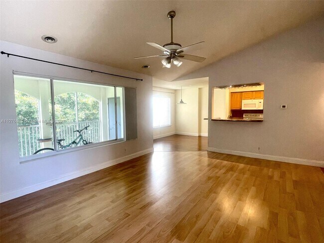 Foto del edificio - 815 Boynton Beach Blvd