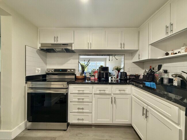 Foto del edificio - 330 SE 2nd St