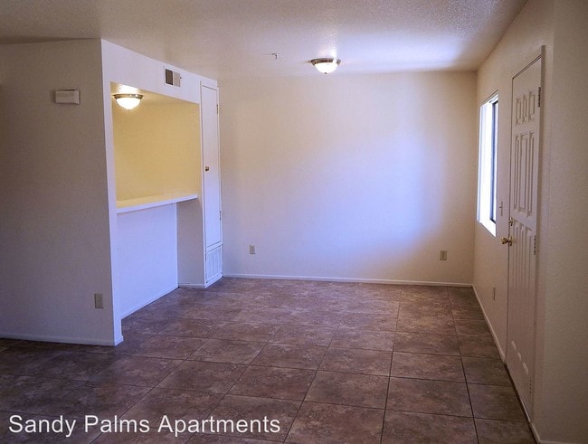 Building Photo - 66800 Pierson Blvd