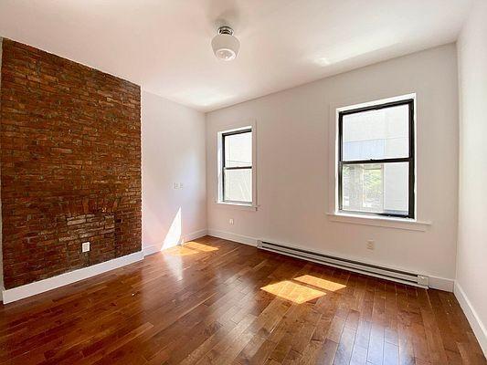 Foto del edificio - 1 bedroom in New York NY 10035