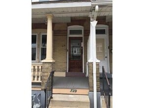 Building Photo - 739 N 5th St