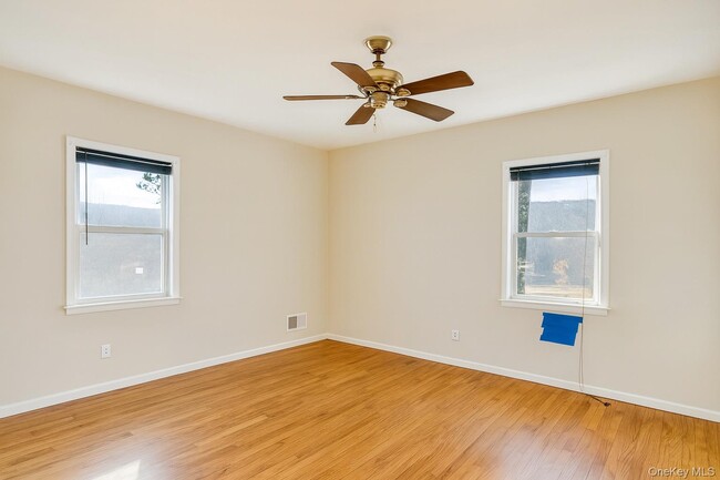 Building Photo - 97 Deblock Rd