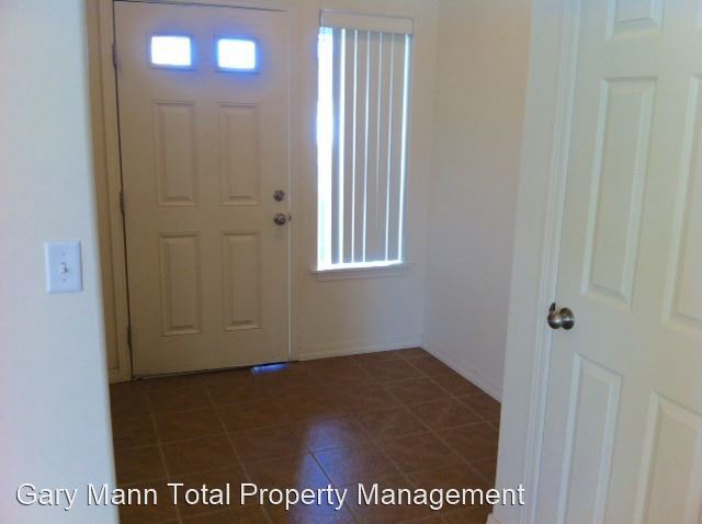 Building Photo - 3 br, 2 bath House - 806 5th Ave
