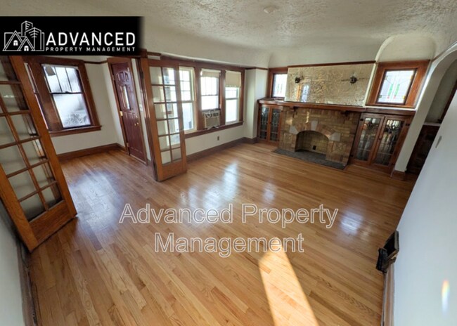 Foto del edificio - 3893 Dr. William Finlayson St