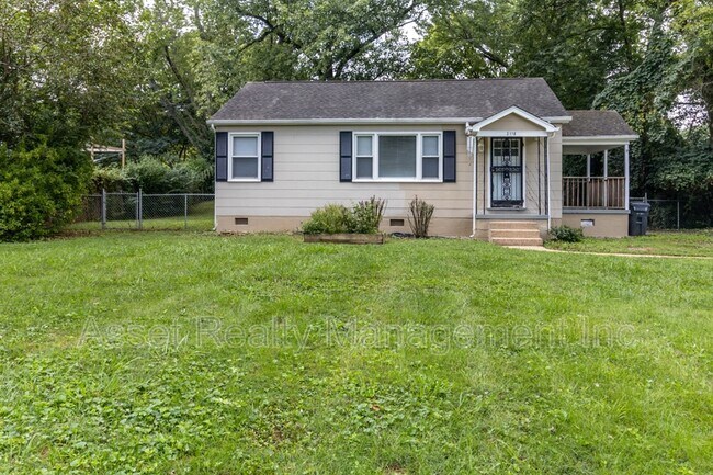 Building Photo - 2118 McClung Ave