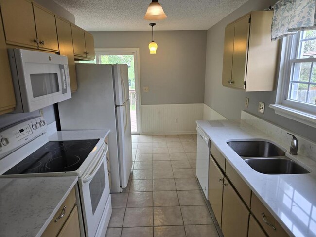 Foto del edificio - 7711 NW 79th Pl