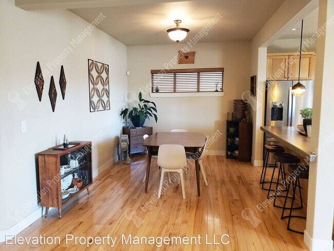 Foto del edificio - 3 br, 2 bath House - 3141 NE Monte Vista Ln