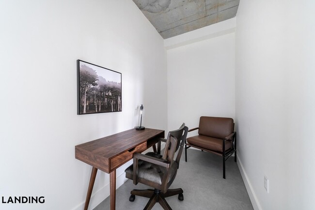 Building Photo - 65 McWhorter St