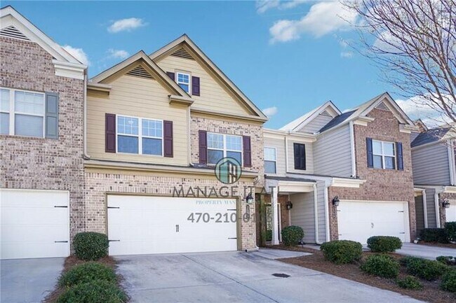 Building Photo - Move-in-ready 3 bedroom townhome in Duluth