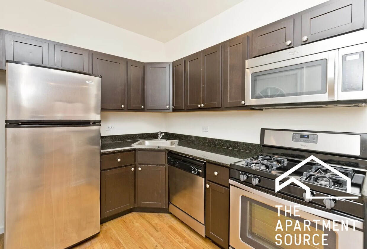 Foto principal - 1830 W Lawrence Ave