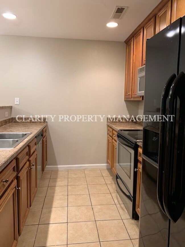 Foto del edificio - ***Coming soon!!***