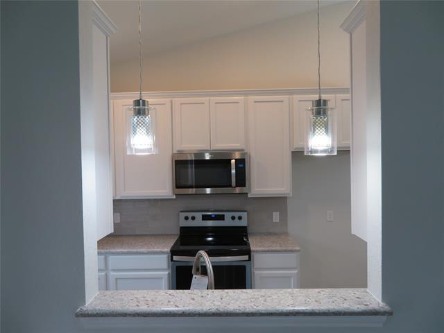 Foto del edificio - 2709 Stratford Ct