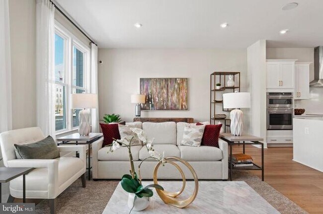 Foto del edificio - 2459 Liberty Lp
