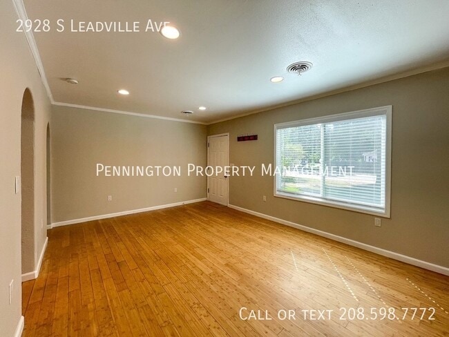Foto del edificio - 2928 S Leadville Ave