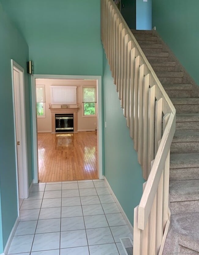 Foto del edificio - 16 Ancient Hwy