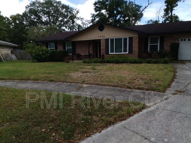 Foto del edificio - 5998 Greenwillow Ln S